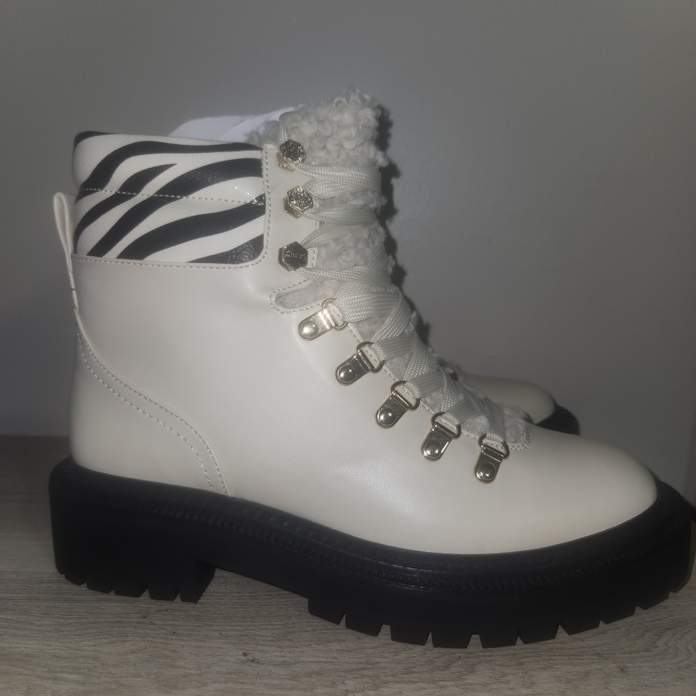 Circus Sam Edelman Boots White Zebra Print Sherpa Trim Gold Detail Lace Up Ankle